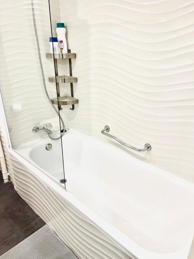 Apartament Flat Near Real Stadium