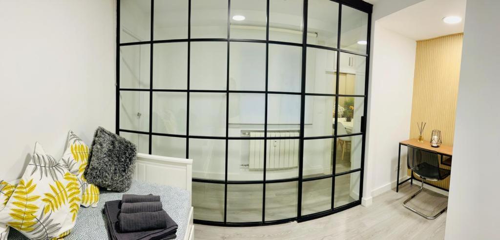Apartament Flat Near Real Stadium