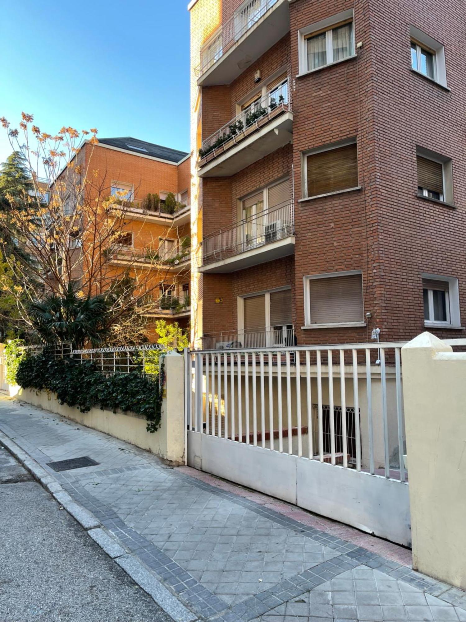 Apartament Flat Near Real Stadium Madryt