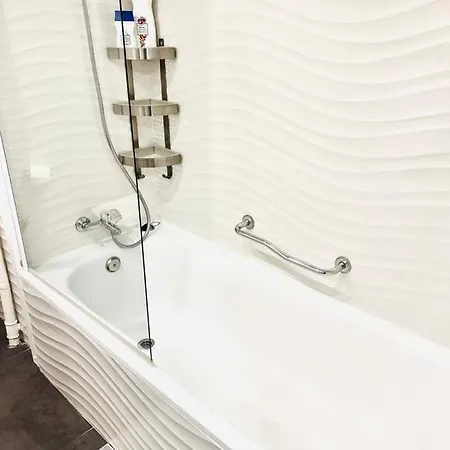 Best Flat Near Real Madrid Stadium Exterior photo